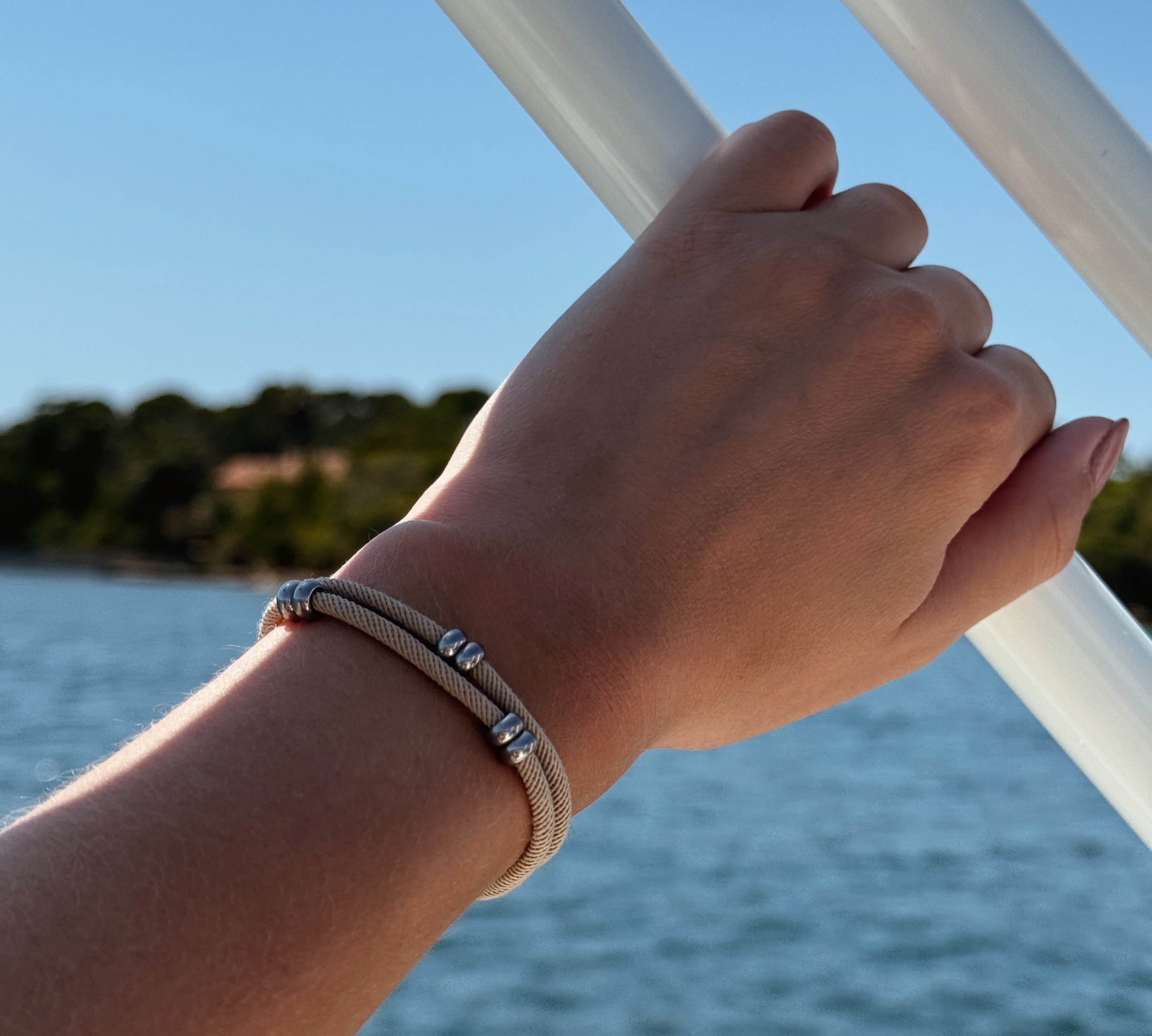 bracelet cordon AGALINO résistant à l'eau waterproof