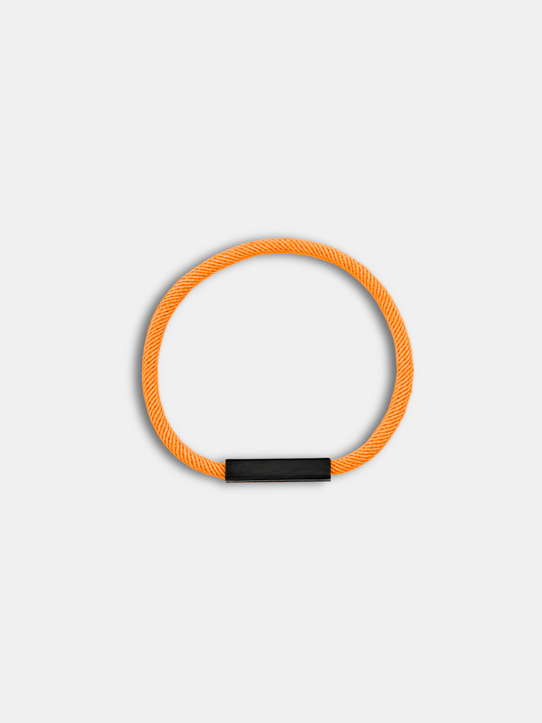 Bracelet cordon Essential Orange fermoir noir fin et discret - Bijou seconde peau AGALINO