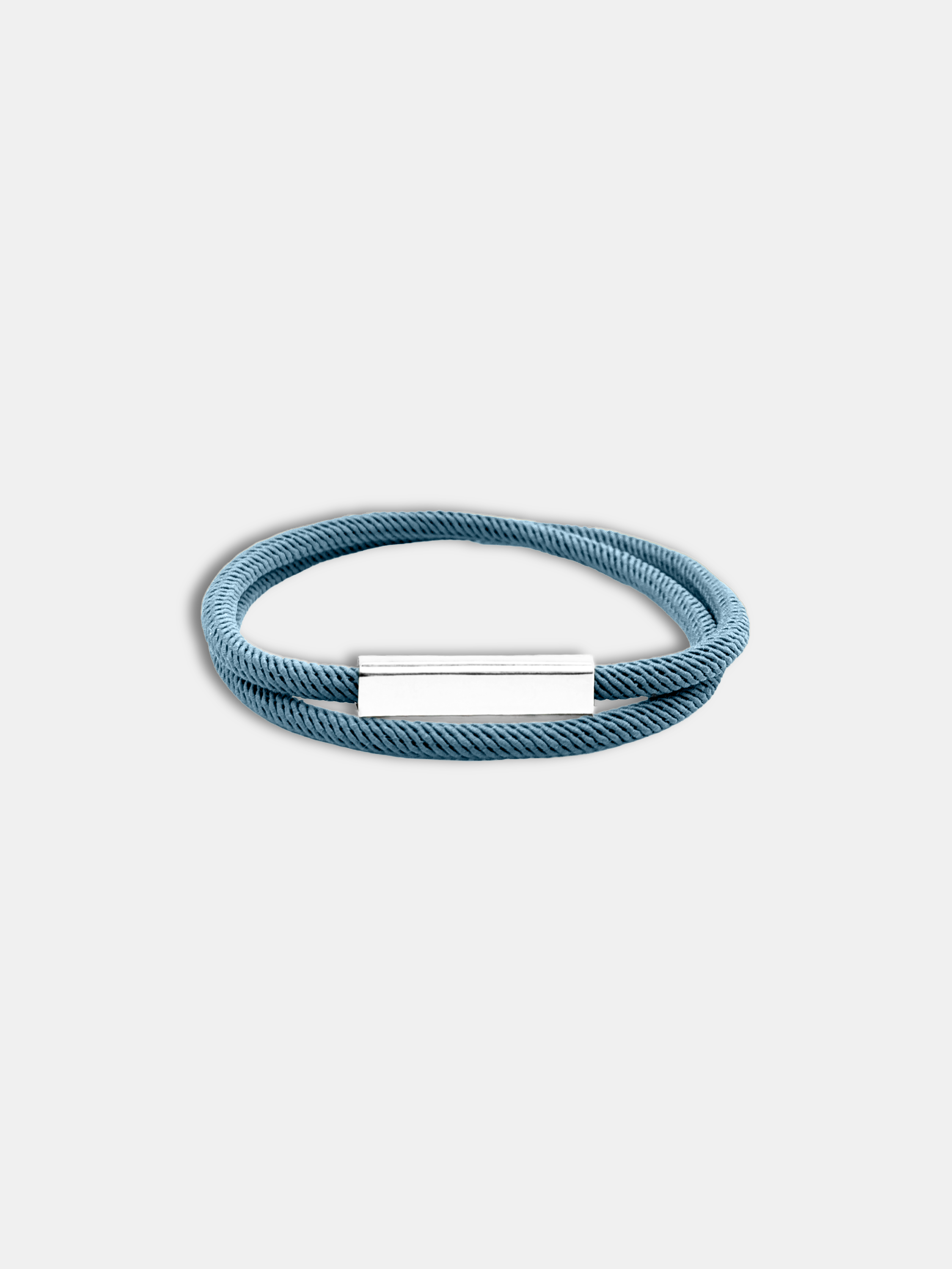 Détail du bracelet cordon Link Bleu Gris fermoir waterproof - Bijou assemblé main AGALINO