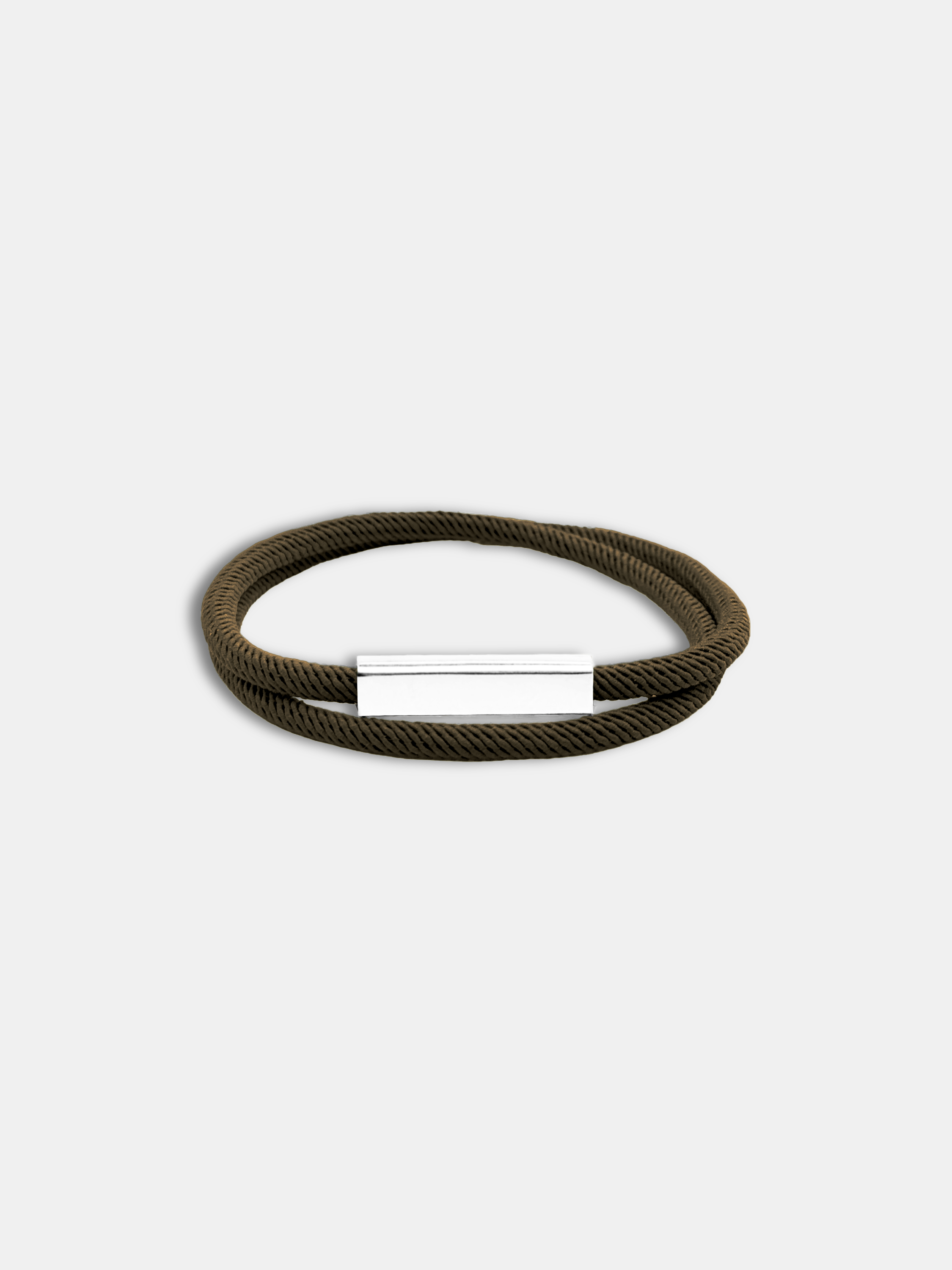 Détail du bracelet cordon Link Kaki fermoir argenté waterproof - Bijou artisanal AGALINO