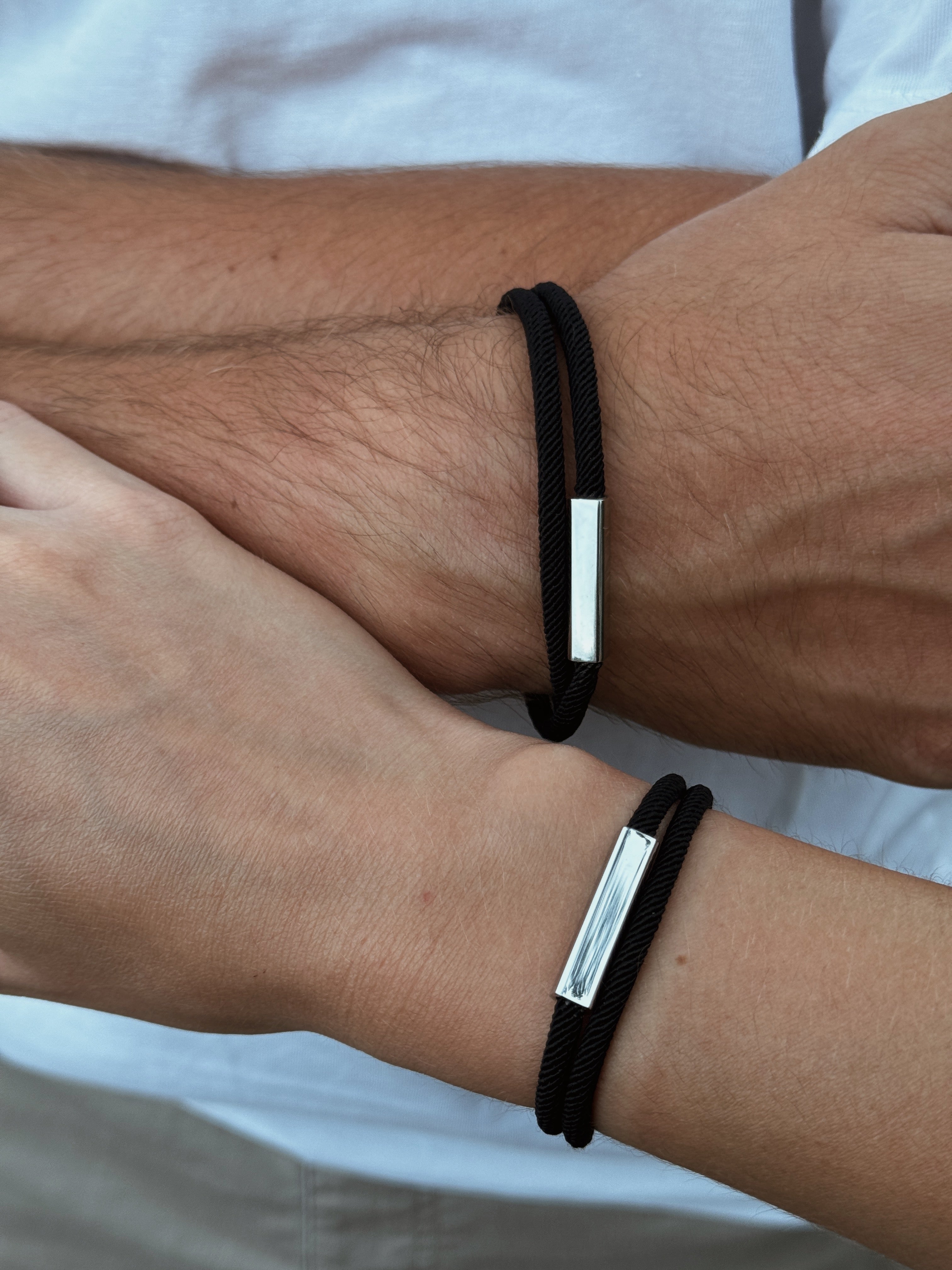 bracelets cordons noirs couple modèle LINK marque AGALINO