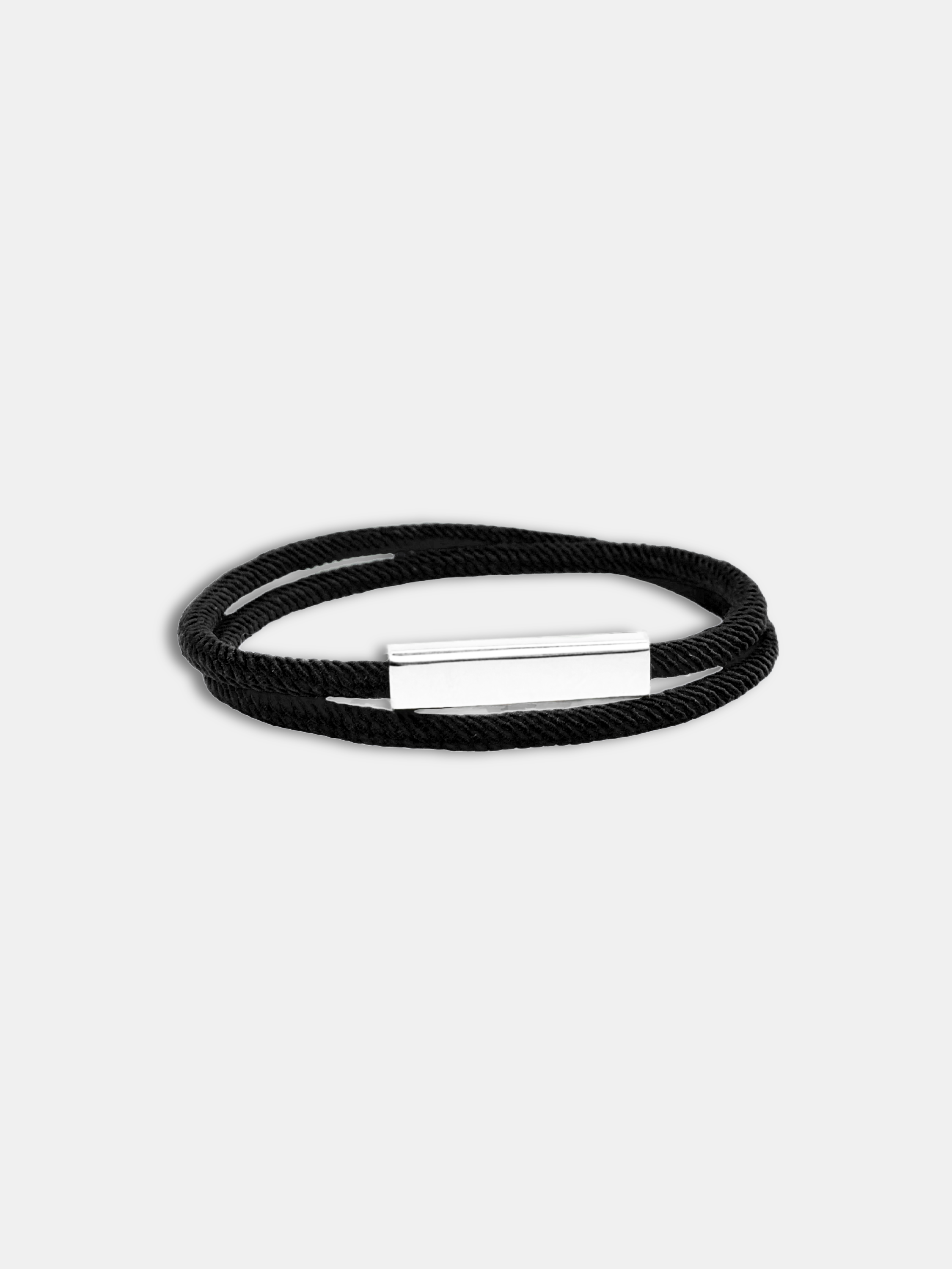 Détail du bracelet cordon Link Noir fermoir argenté waterproof - Bijou artisanal AGALINO