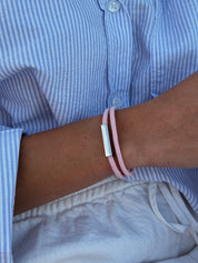 bracelet cordon rose modèle LINK marque AGALINO photo porté femme