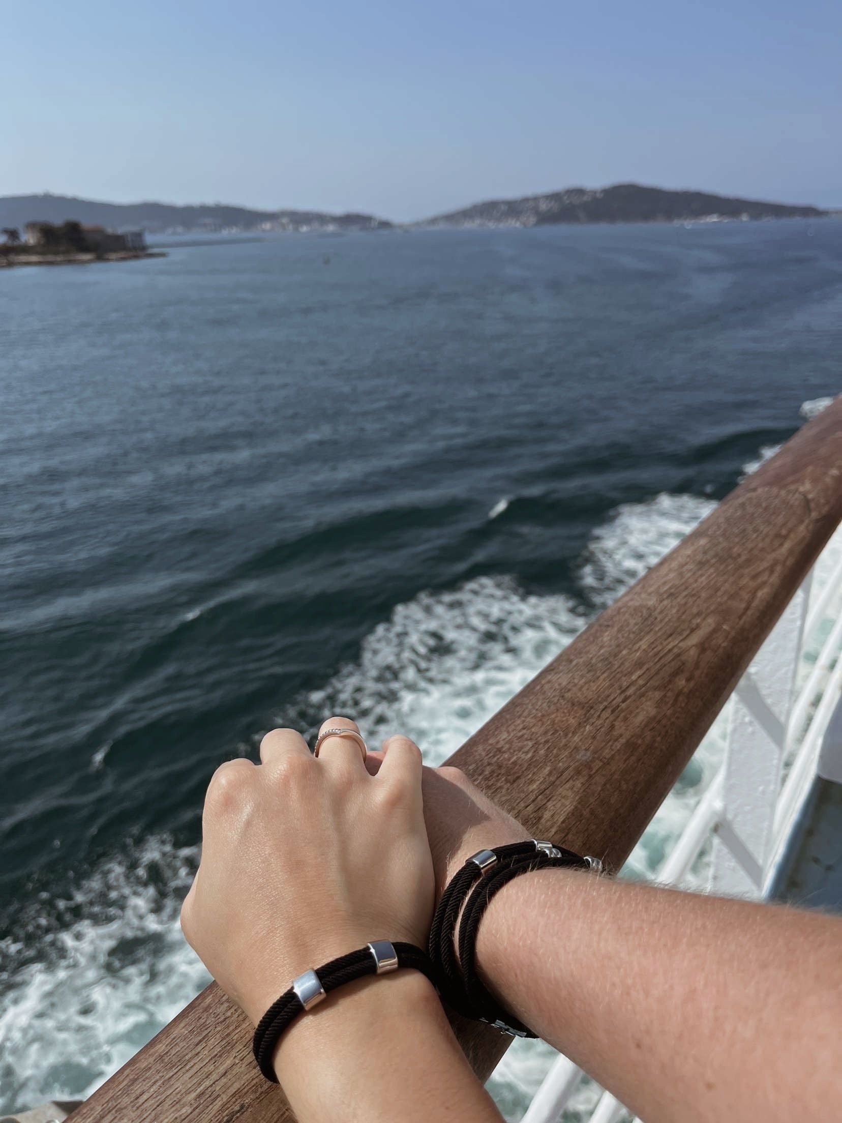 duo-bracelets-cordon-vacances.jpg